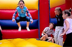 bouncehouse rentals kids birthday party inflatable equipment rent moonbounce slides waterslide