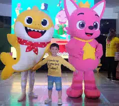 Toddler birthday party ideas with young children enjoying interactive activities and entertainment